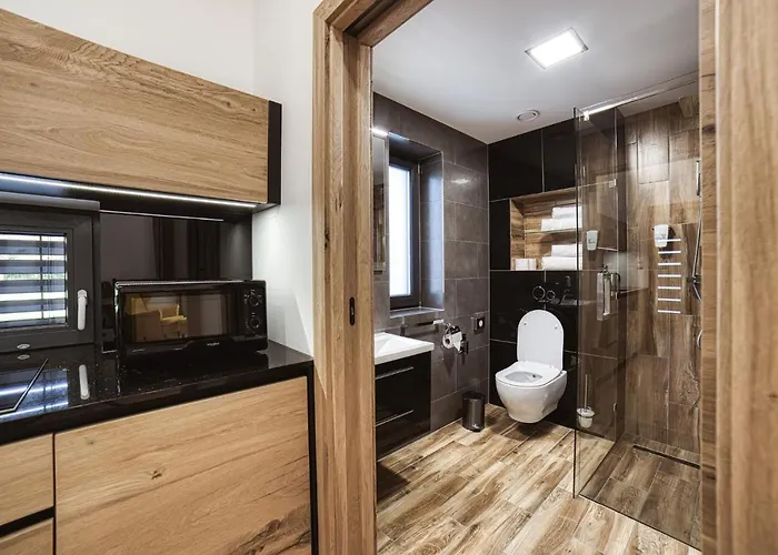 Lacov Dom Apartment Klcov