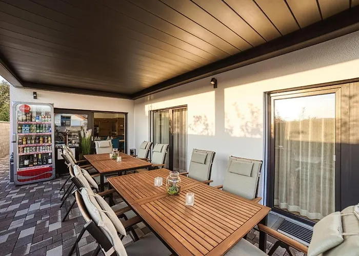 Lacov Dom Apartment Klcov